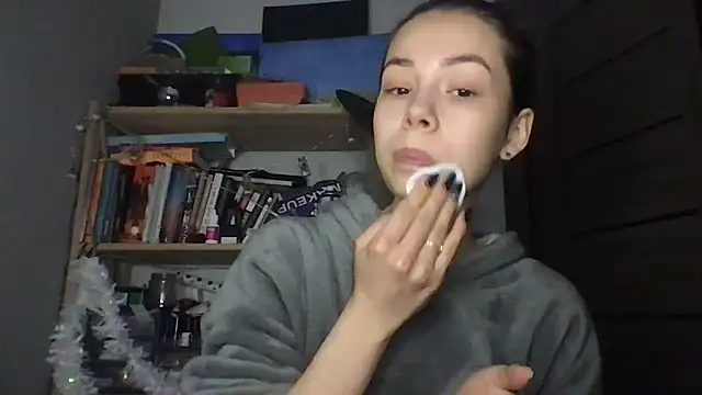 Yuna5343 online show from 01/14/26, 08:34