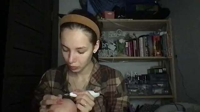 Yuna5343 online show from 09/10/25, 06:51