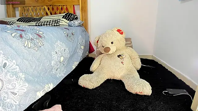 mishell- online show from 05/05/26, 12:57