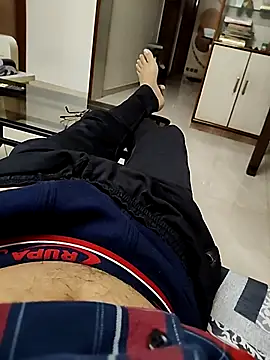 Ritesh08679 online show from 10/28/25, 05:56