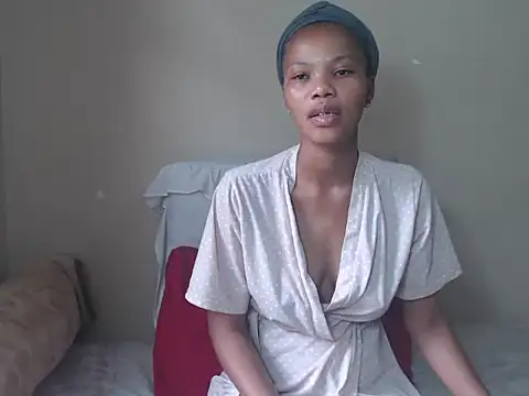 Snapshot of _SweetLips_ chatting on 11/02/25, 09:58 SweetLips online show from 11/02/25, 09:58