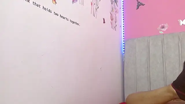 madihlove303av online show from 09/26/25, 11:39