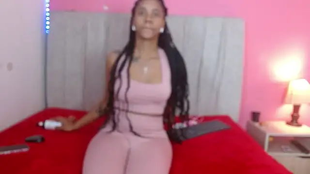 madihlove303av online show from 11/05/25, 04:21