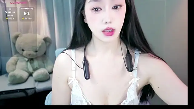 LINLIN-2025 online show from 09/09/25, 03:10