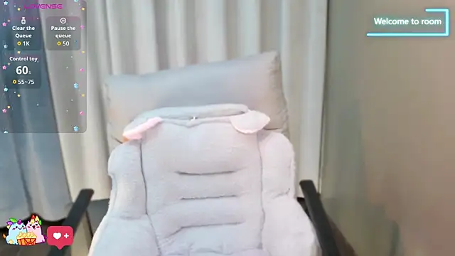 LINLIN-2025 online show from 11/14/25, 02:10