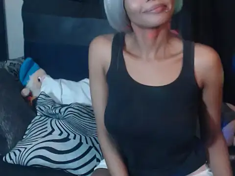 Snapshot of Juicy_Candy-Reloaded chatting on 06/27/26, 01:11 Juicy Candy-Reloaded online show from 06/27/26, 01:11