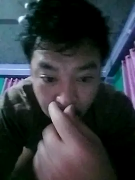 Snapshot of lilldickyyy chatting on 05/03/26, 04:43 lilldickyyy online show from 05/03/26, 04:43