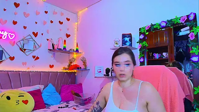 Anny Hurtado online show from 10/01/25, 06:51