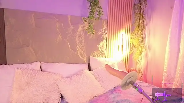 Lolalewis777 online show from 01/13/26, 08:24