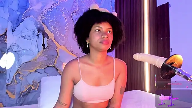 Lolalewis777 online show from 10/02/25, 08:34