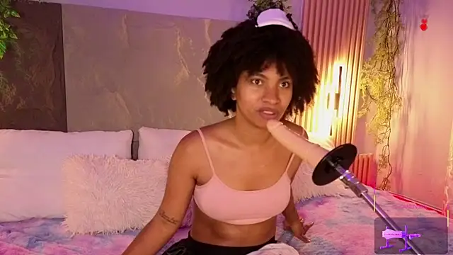 Lolalewis777 online show from 01/09/26, 02:18