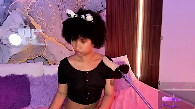 Lolalewis777 online show from 10/30/25, 02:43