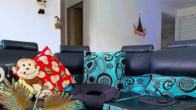 Snapshot of DaveSoldier chatting on 12/21/25, 10:10 DaveSoldier online show from 12/21/25, 10:10