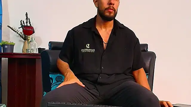 DaveSoldier online show from 10/22/25, 04:34