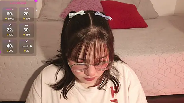 Snapshot of Gaby99_ chatting on 10/12/25, 06:59 Gaby99 online show from 10/12/25, 06:59