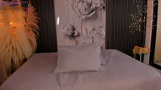 ShaniaDaniels online show from 02/25/26, 09:36