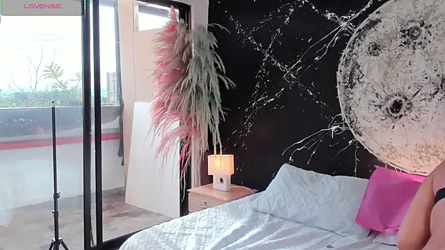 ShaniaDaniels online show from 12/20/25, 08:55