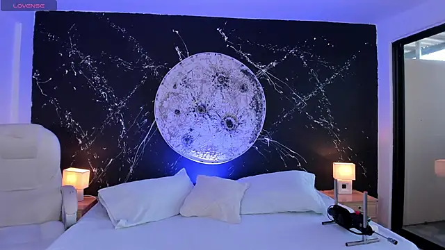 ShaniaDaniels online show from 11/04/25, 10:13