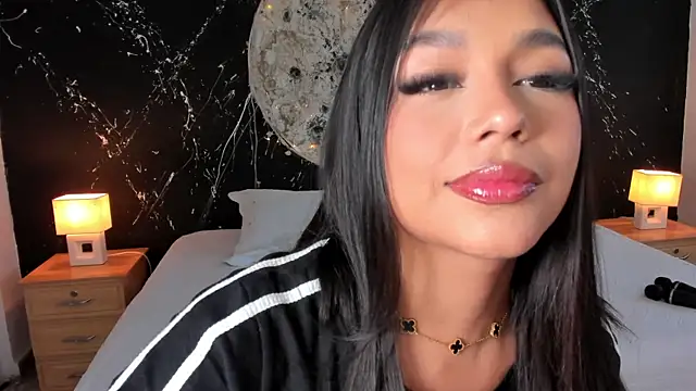 ShaniaDaniels online show from 12/22/25, 10:10