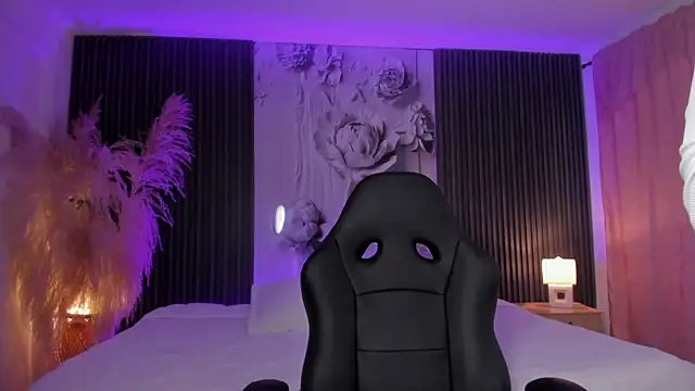 ShaniaDaniels online show from 05/15/26, 10:30