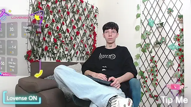 LiamBrown09 online show from 03/23/26, 07:25