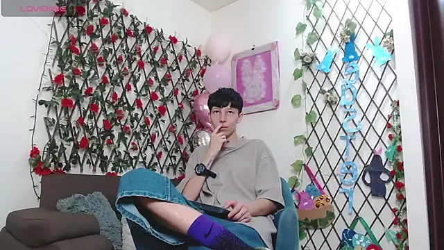 LiamBrown09 online show from 03/27/26, 07:15