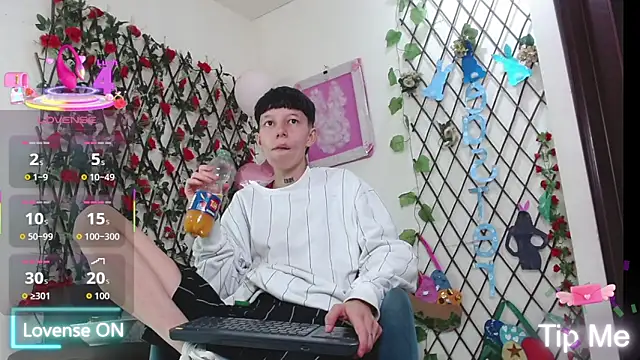 LiamBrown09 online show from 04/15/26, 07:18