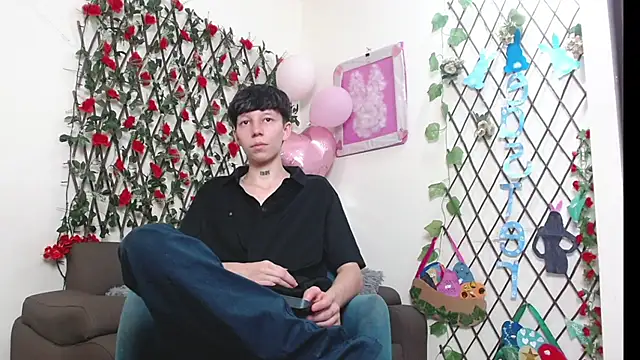 LiamBrown09 online show from 04/02/26, 07:42