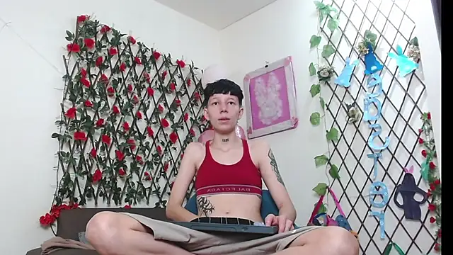 LiamBrown09 online show from 04/16/26, 07:47