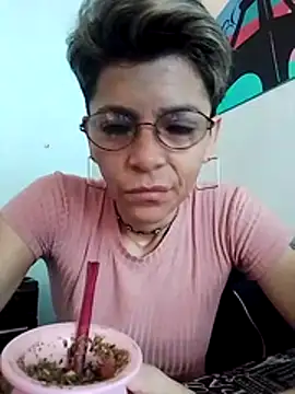 Lulypsicologasexual online show from 12/17/25, 02:44