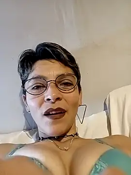 Lulypsicologasexual online show from 02/28/26, 11:15
