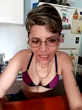 Lulypsicologasexual online show from 10/24/25, 01:43