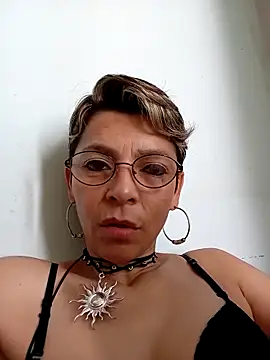 Lulypsicologasexual online show from 11/19/25, 02:28