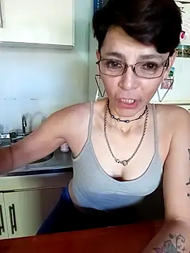 Lulypsicologasexual online show from 10/01/25, 06:34