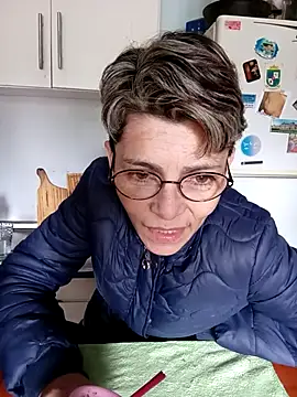 Lulypsicologasexual online show from 10/28/25, 04:06