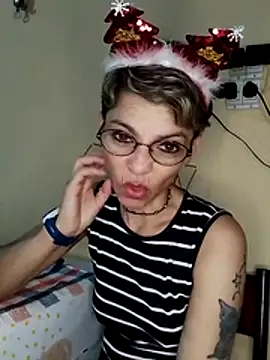 Lulypsicologasexual online show from 12/23/25, 10:36