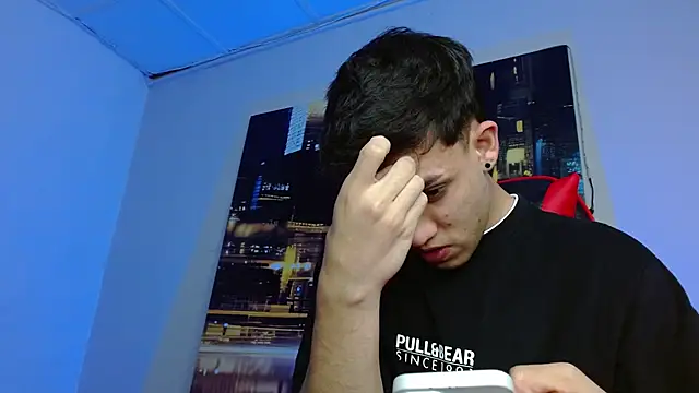 Snapshot of alexgiraldo__ chatting on 03/20/26, 10:11 alexgiraldo online show from 03/20/26, 10:11