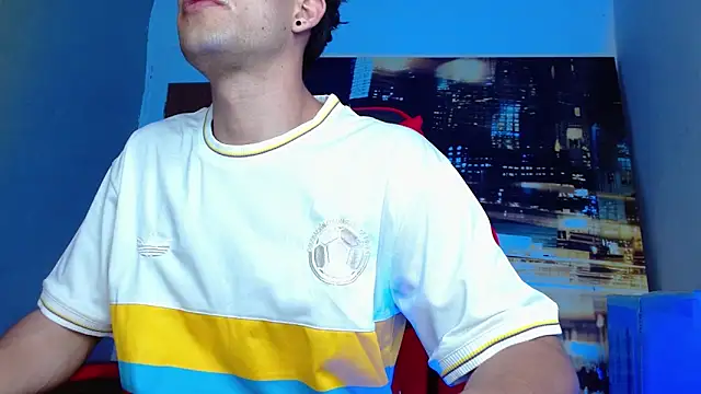 Snapshot of alexgiraldo__ chatting on 03/27/26, 02:53 alexgiraldo online show from 03/27/26, 02:53