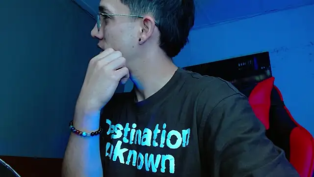 alexgiraldo   online show from 06/13/26, 01:20