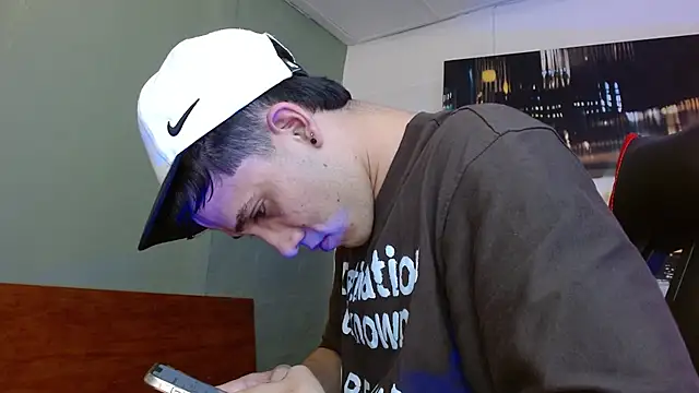alexgiraldo   online show from 06/13/26, 01:14