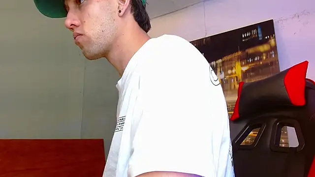 alexgiraldo   online show from 06/20/26, 01:16
