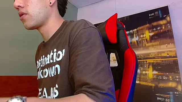 alexgiraldo   online show from 06/21/26, 11:43