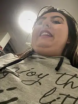 karobaby  online show from 02/13/26, 09:37