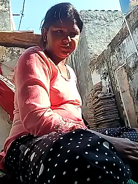 heena3355 online show from 11/28/25, 08:25