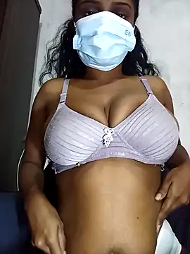 Snapshot of MickMicky chatting on 02/06/26, 02:40 MickMicky online show from 02/06/26, 02:40