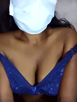 Snapshot of MickMicky chatting on 12/23/25, 12:22 MickMicky online show from 12/23/25, 12:22