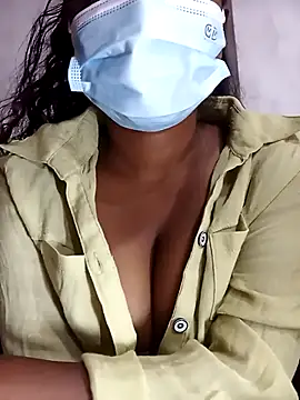 Snapshot of MickMicky chatting on 02/09/26, 02:20 MickMicky online show from 02/09/26, 02:20