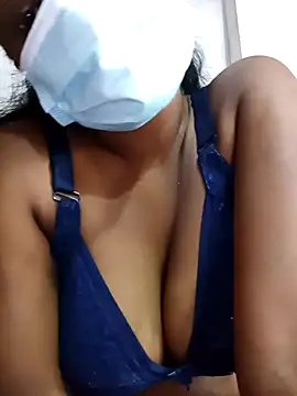 Snapshot of MickMicky chatting on 02/28/26, 04:23 MickMicky online show from 02/28/26, 04:23