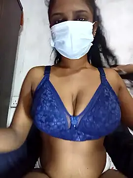 Snapshot of MickMicky chatting on 01/08/26, 05:35 MickMicky online show from 01/08/26, 05:35