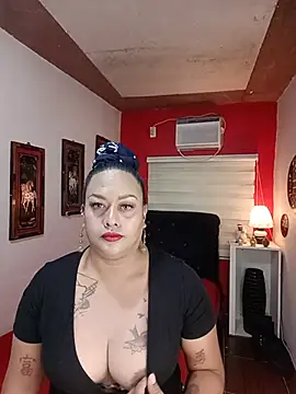 Snapshot of EmmaKantutera chatting on 08/01/26, 09:29 EmmaKantutera online show from 08/01/26, 09:29